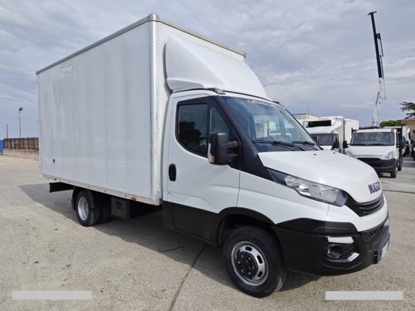 IVECO Daily 35C14 EURO6 furgonato - immagine 2