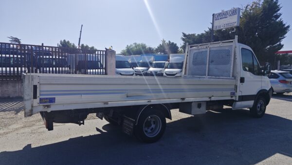 IVECO Daily 35C13 cassone fisso - immagine 3
