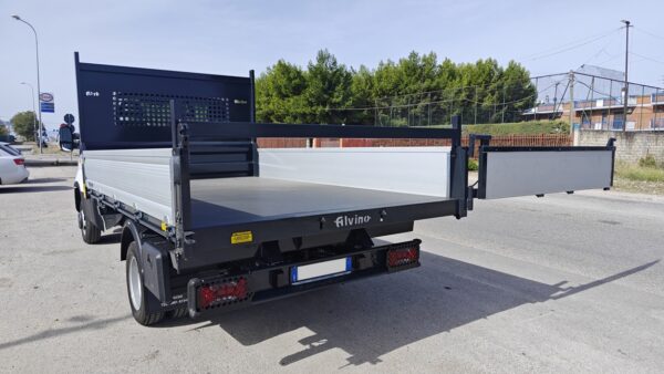 IVECO Daily 35C13 ribaltabile trilaterale - immagine 6
