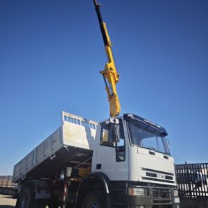 IVECO EuroCargo 170E27 gru + ribaltabile trilaterale